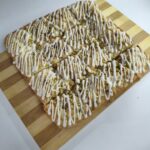 Blondie Chocolate blanco nueces y Glaseado de limon bandeja 2