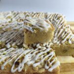 Blondie Chocolate blanco nueces y Glaseado de limon bandeja 3