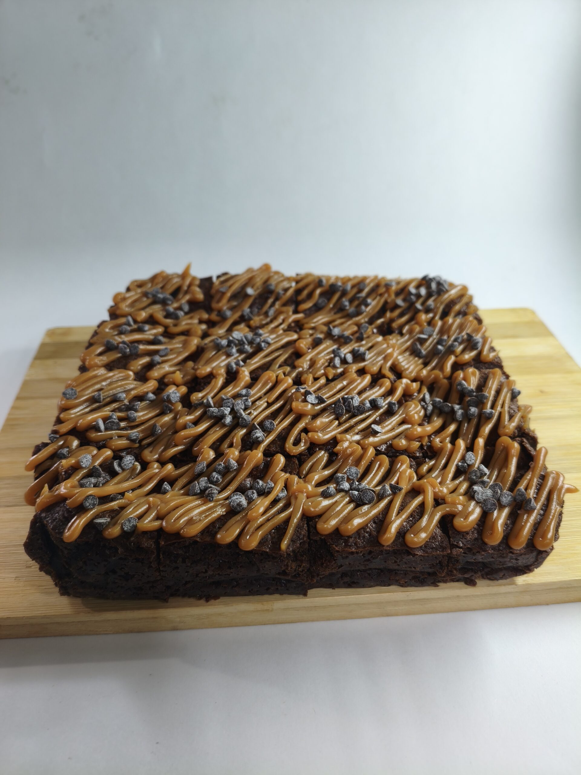 Brownie con arequipe y nueces o chips de chocolate 6