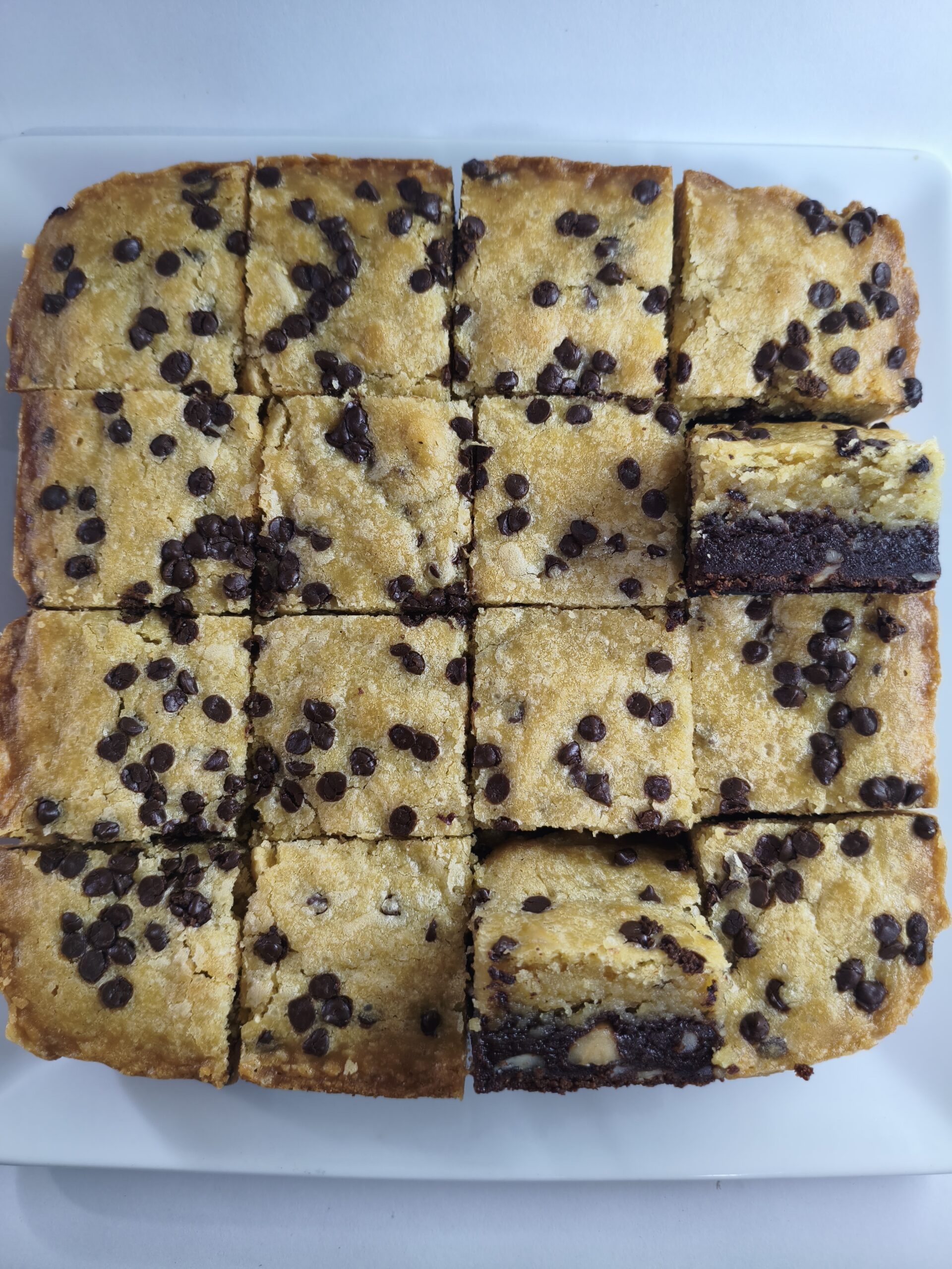 Brookies: Brownie + Galletas con nueces y chips de chocolate 2