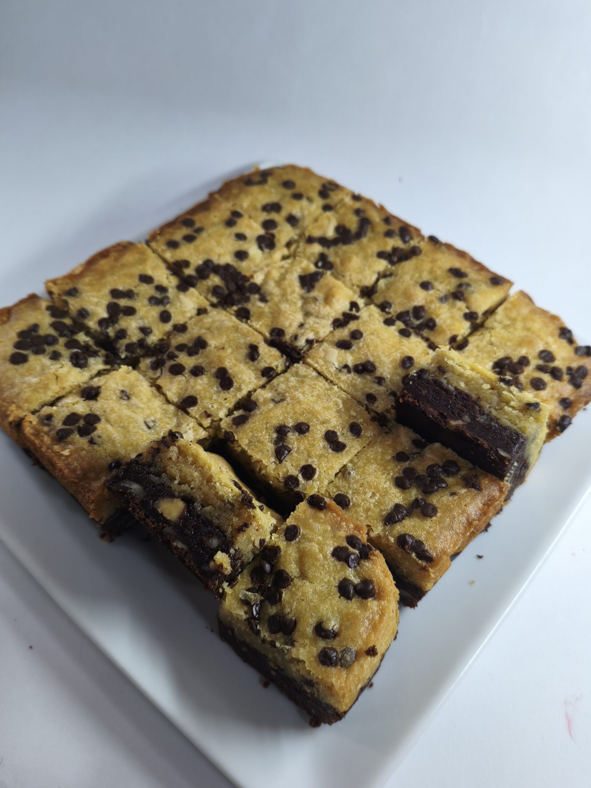 Brookies: Brownie + Galletas con nueces y chips de chocolate 3